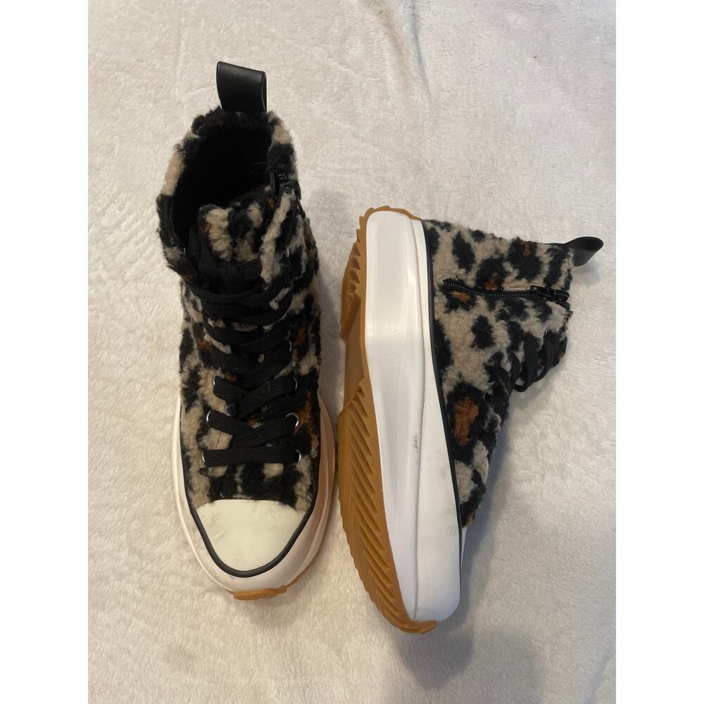 STEVE MADDEN Shaft Leopard High Sneakers 6M Platform Shearling Tan Black